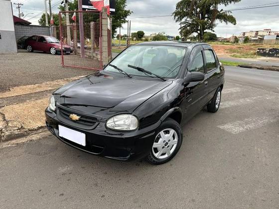 CHEVROLET CLASSIC 1.0 MPFI LIFE 8V GASOLINA 4P MANUAL CHEVROLET CLASSIC 1.0 MPFI LIFE 8V GASOLINA 4P MANUAL